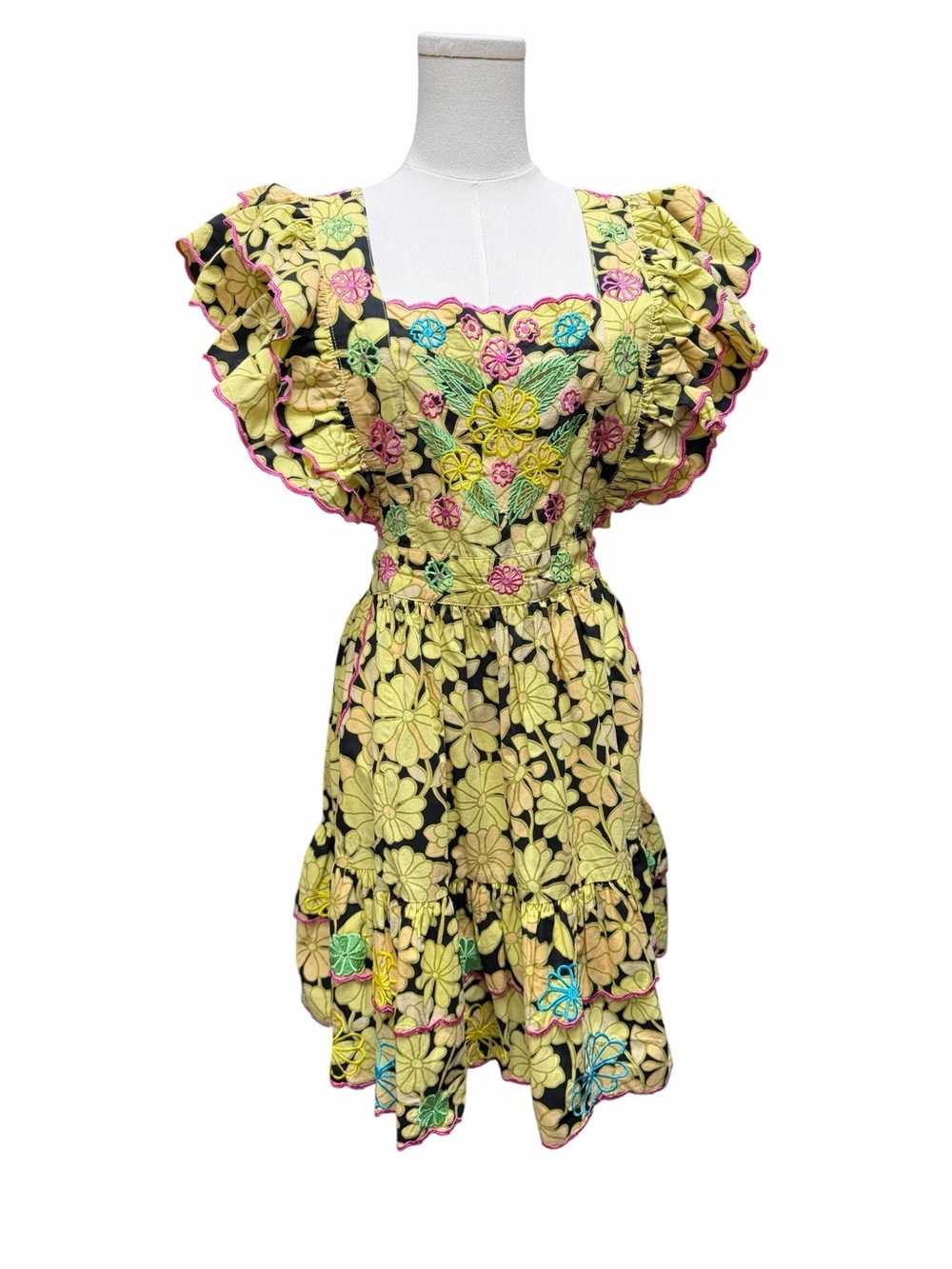 Locate Celia B Acacia Mini Dress in a yellow bloom floral print